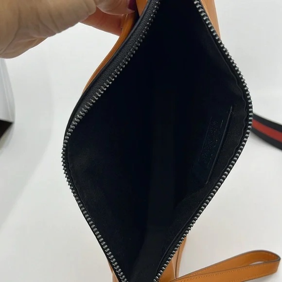 Coach Heritage Convertible Crossbody - Picture 13 of 16